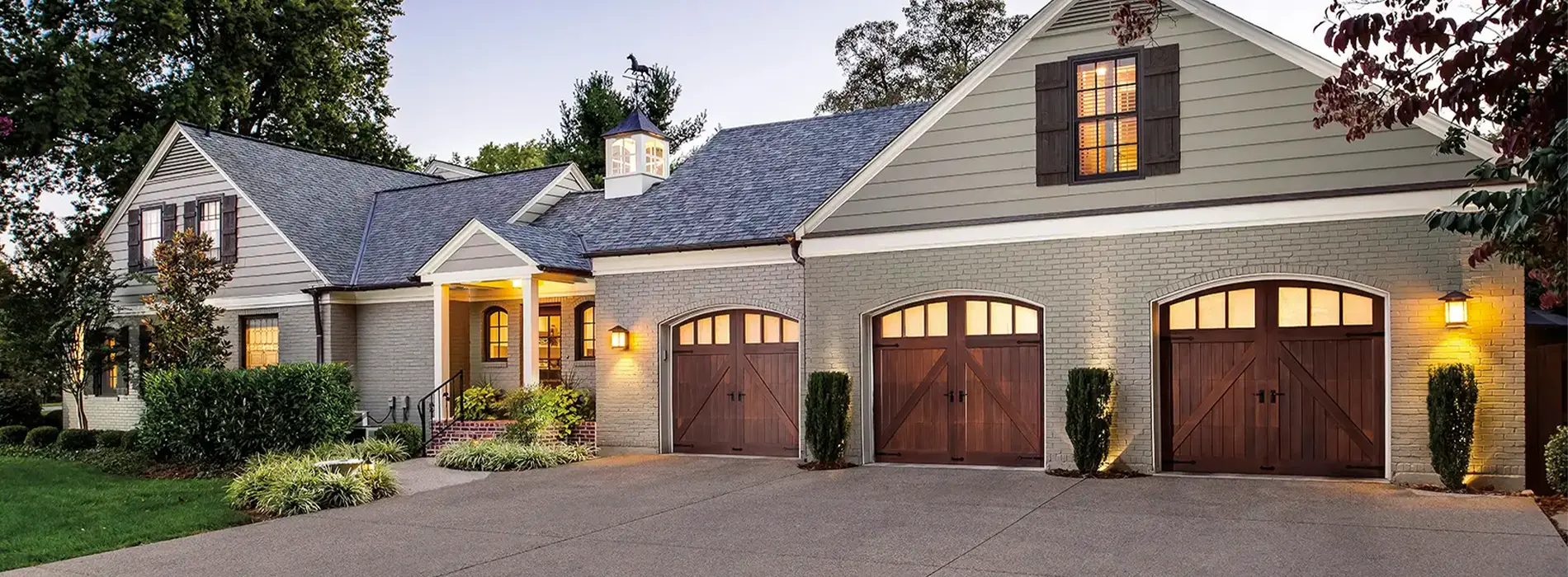 custom garage doors Las Vegas